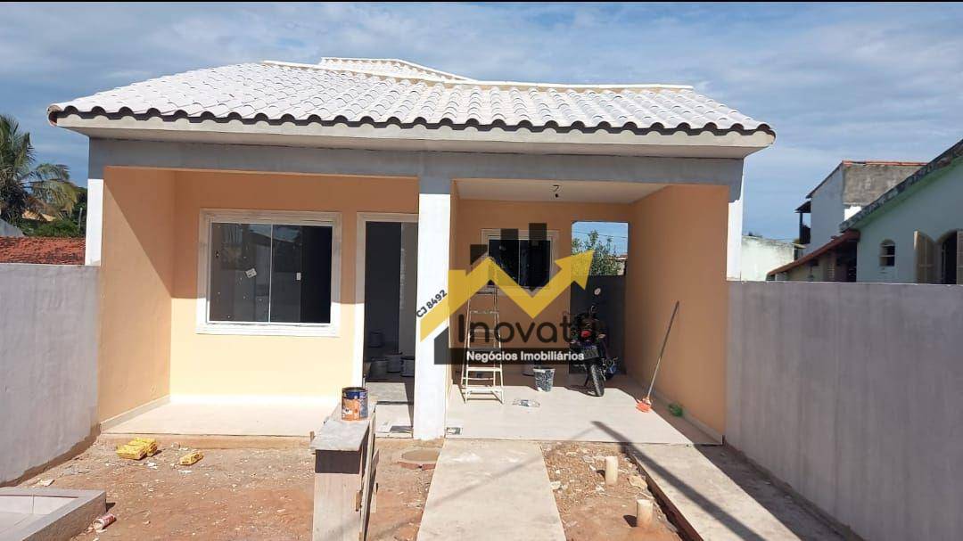 Casa à venda com 2 quartos, 96m² - Foto 1