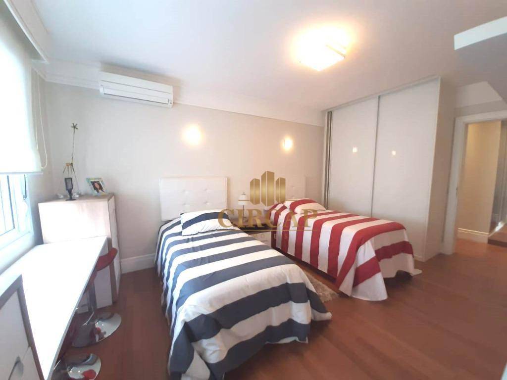 Apartamento à venda com 3 quartos, 277m² - Foto 12