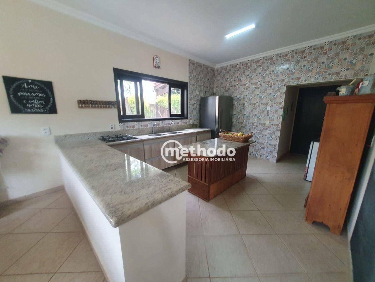 Casa de Condomínio à venda com 3 quartos, 360m² - Foto 23