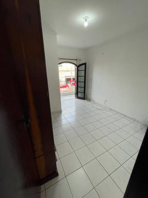 Sobrado para alugar com 3 quartos, 200m² - Foto 27