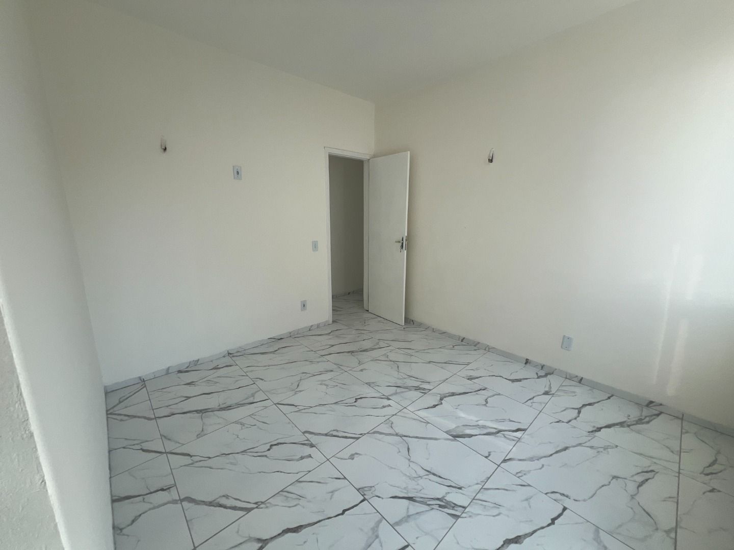 Apartamento à venda e aluguel com 3 quartos, 83m² - Foto 6