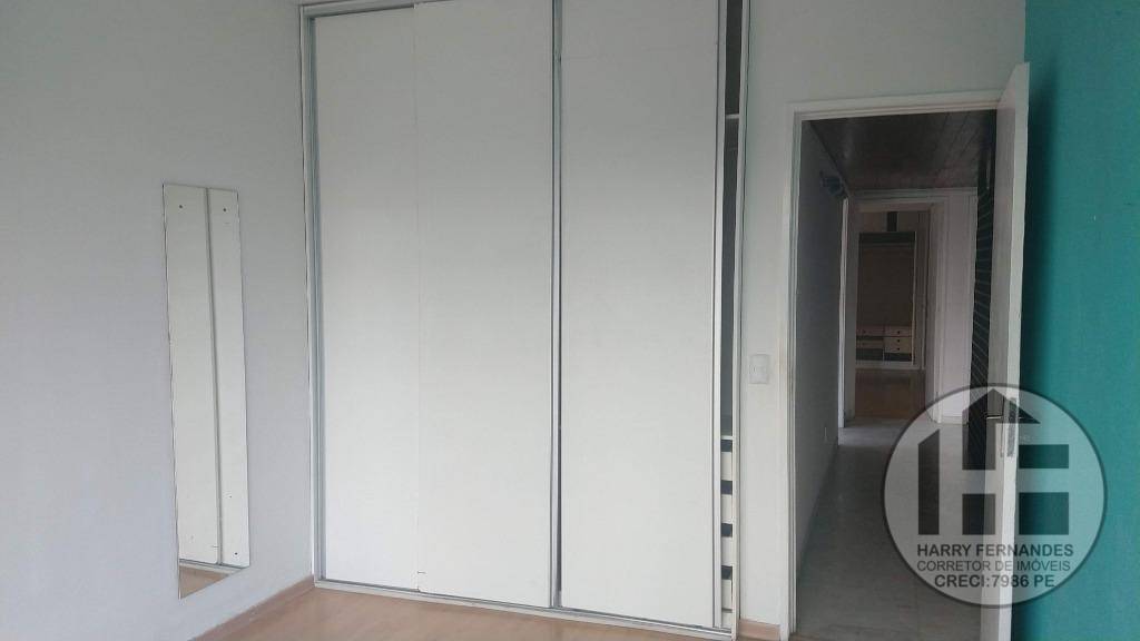 Apartamento à venda com 3 quartos, 200m² - Foto 17