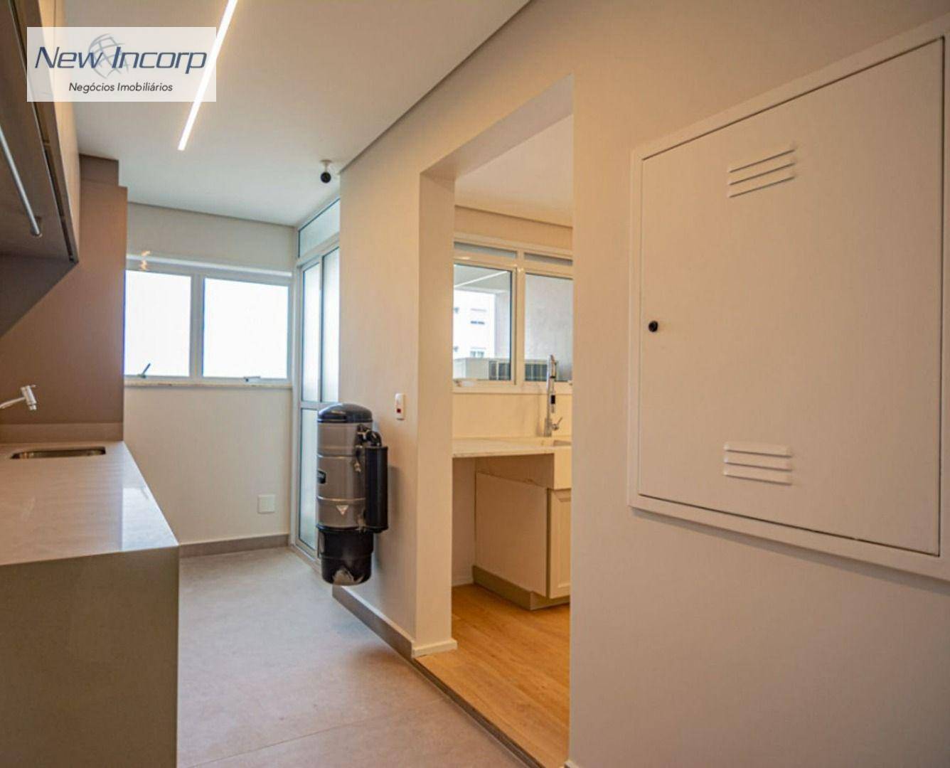 Apartamento à venda com 3 quartos, 275m² - Foto 17