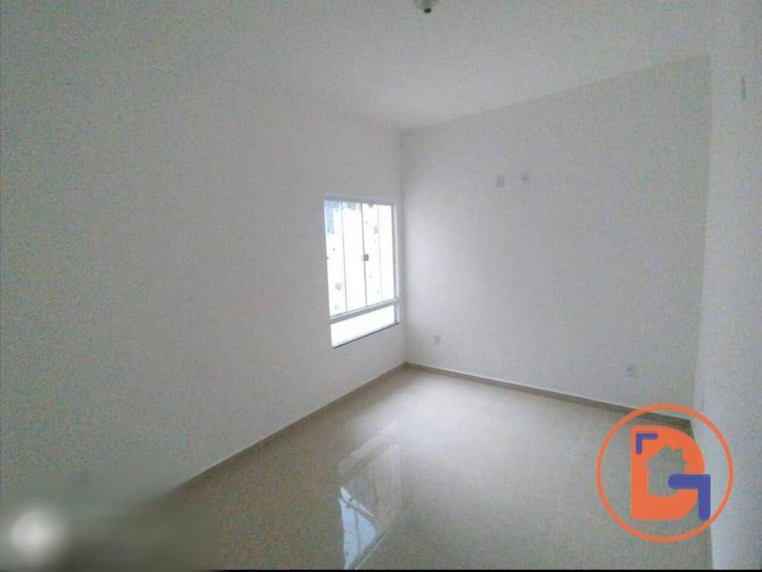 Casa à venda com 4 quartos, 180m² - Foto 7