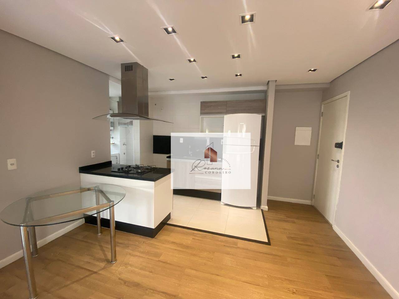 Apartamento à venda com 2 quartos, 72m² - Foto 3