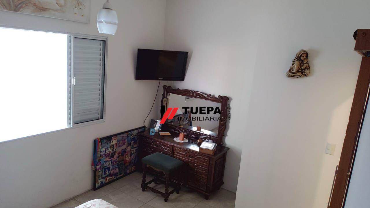 Casa à venda com 3 quartos, 231m² - Foto 42