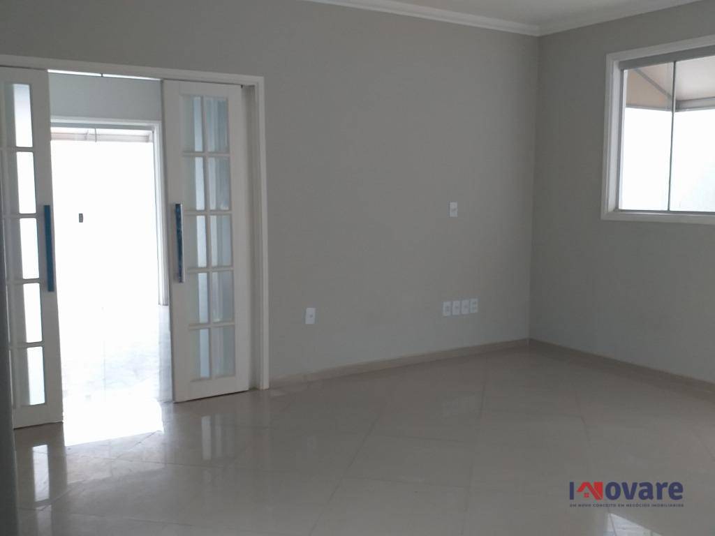 Casa à venda com 2 quartos, 190m² - Foto 9