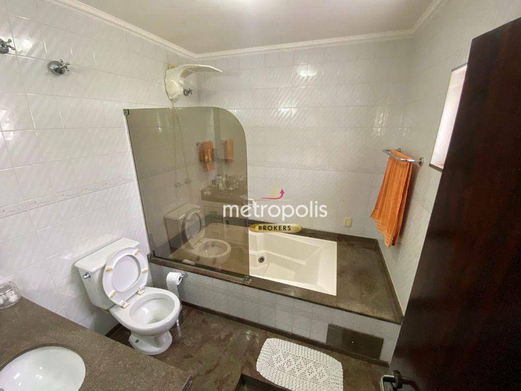 Sobrado à venda com 3 quartos, 252m² - Foto 18