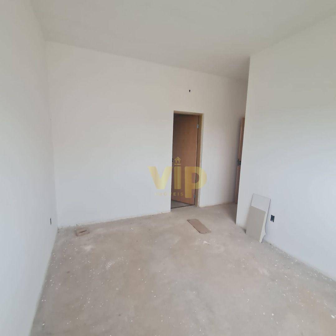 Apartamento à venda com 2 quartos, 70m² - Foto 1