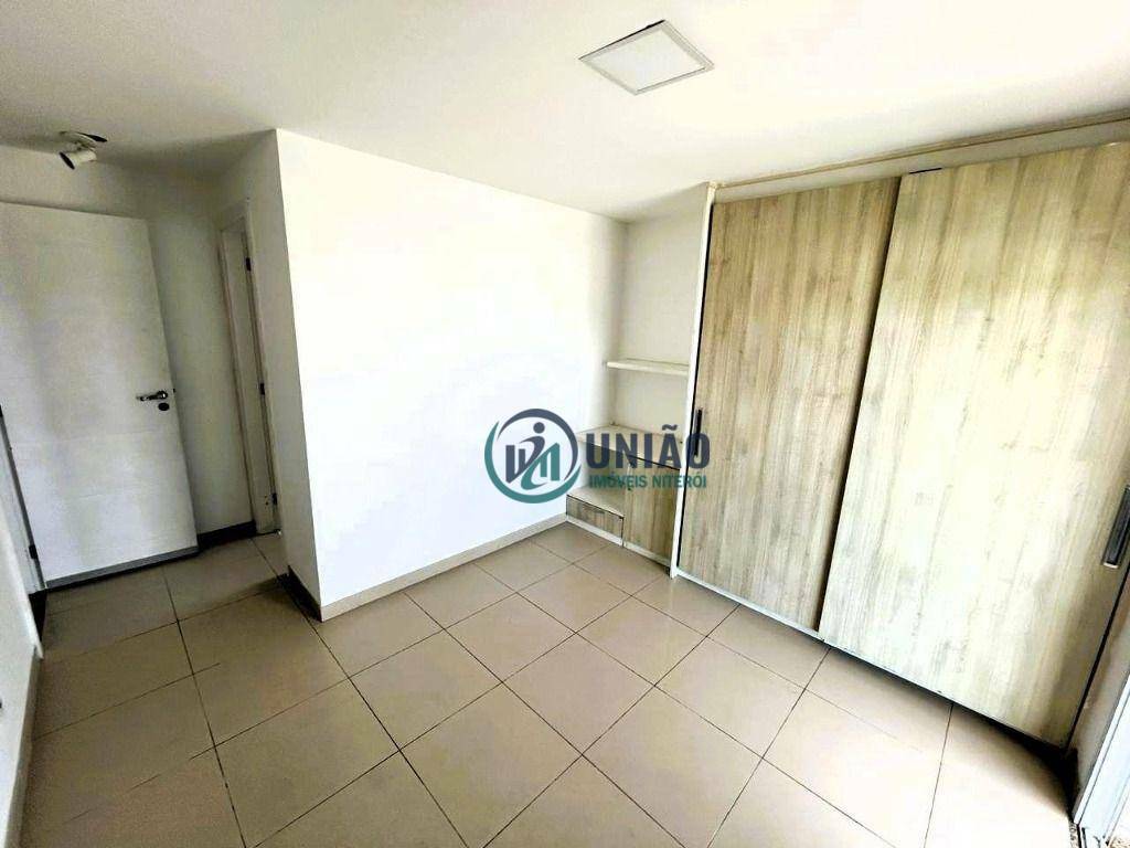 Apartamento à venda com 4 quartos, 141m² - Foto 10