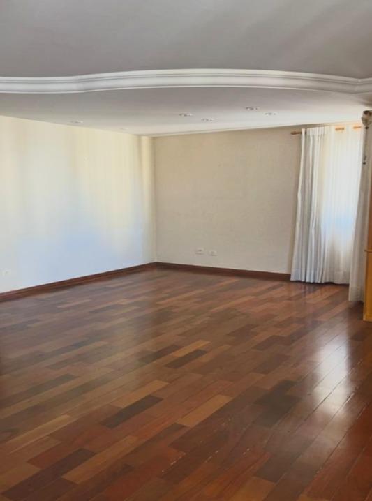 Apartamento à venda com 3 quartos, 140m² - Foto 12