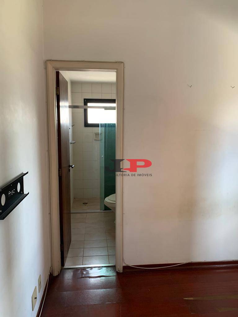 Apartamento à venda com 4 quartos, 154m² - Foto 12