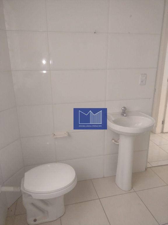 Apartamento para alugar com 2 quartos, 70m² - Foto 3