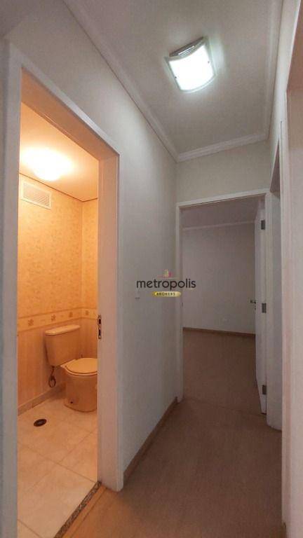 Apartamento para alugar com 2 quartos, 72m² - Foto 11