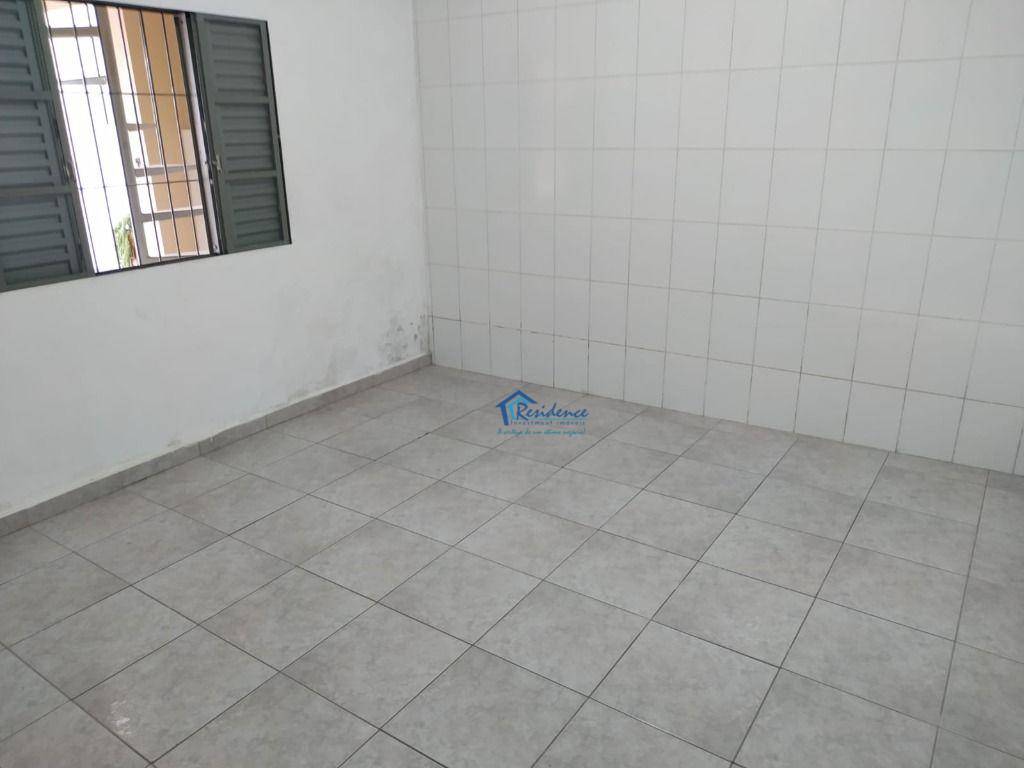 Casa à venda com 2 quartos, 156m² - Foto 13