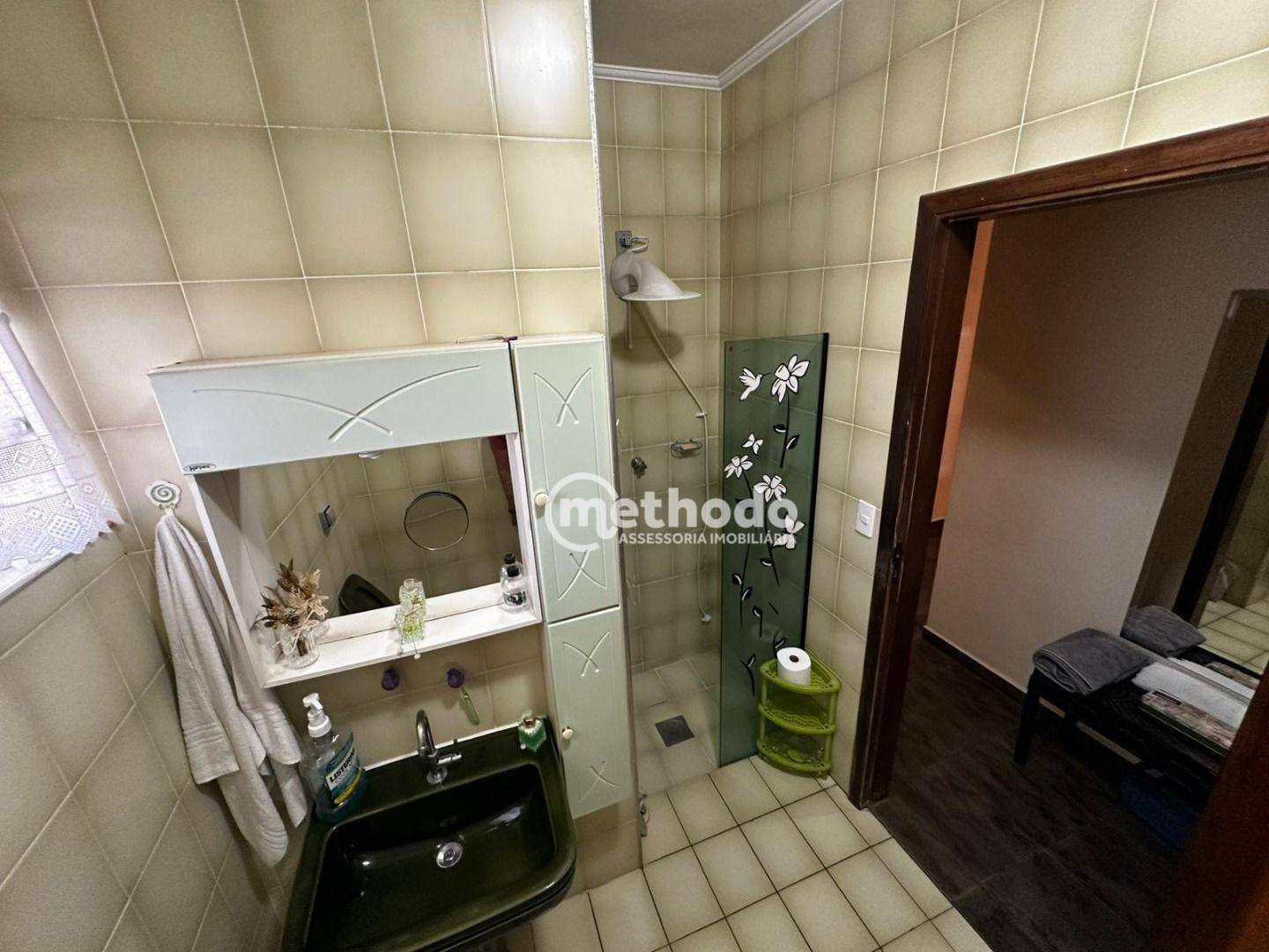 Casa de Condomínio à venda com 4 quartos, 300m² - Foto 25