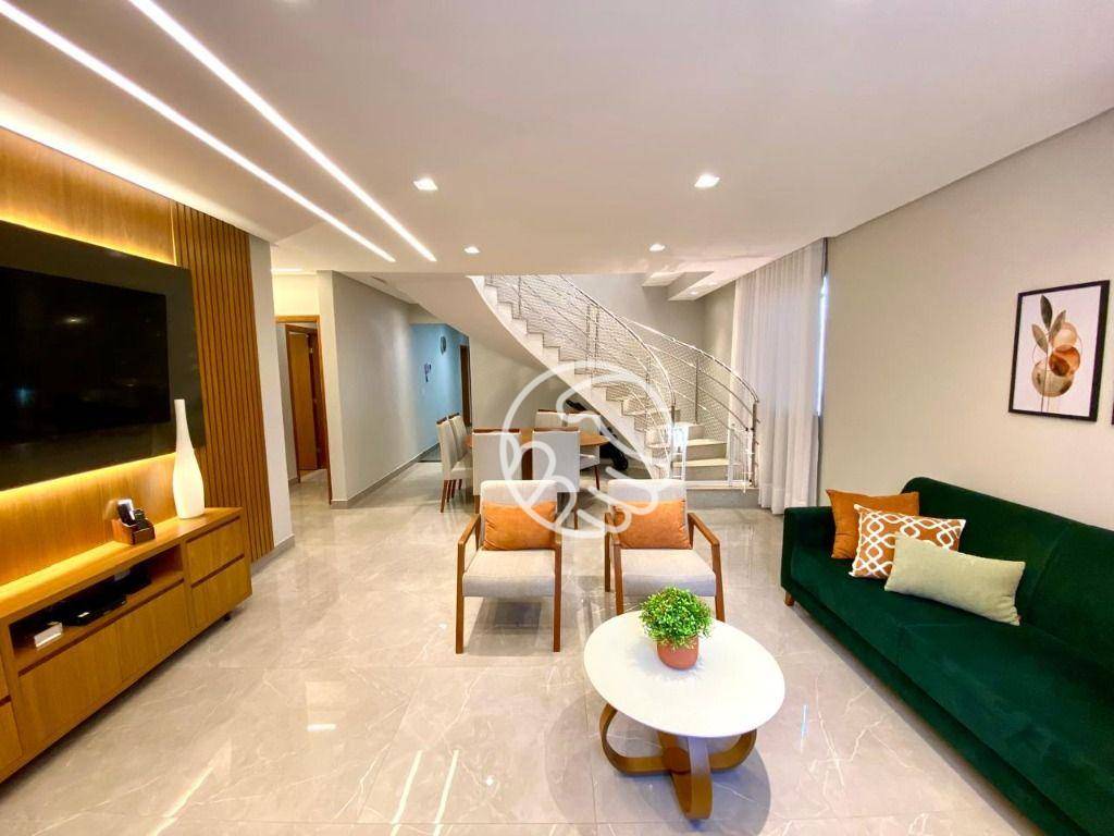 Casa de Condomínio, 4 quartos - Foto 1