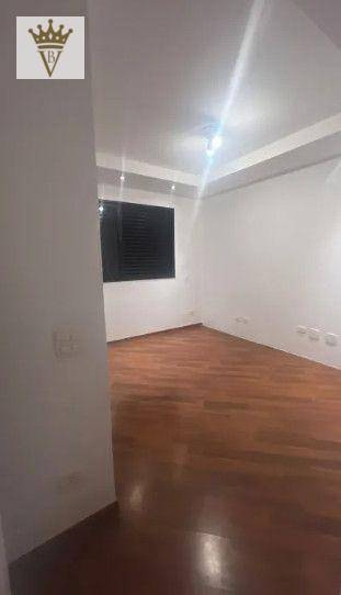 Apartamento à venda com 3 quartos, 116m² - Foto 13