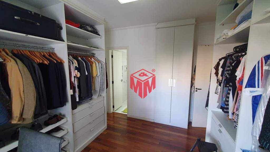 Apartamento à venda com 4 quartos, 203m² - Foto 20