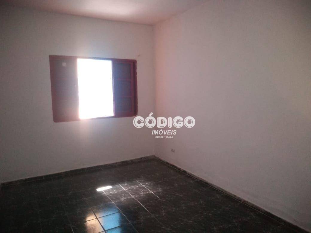 Casa para alugar com 1 quarto, 40m² - Foto 3