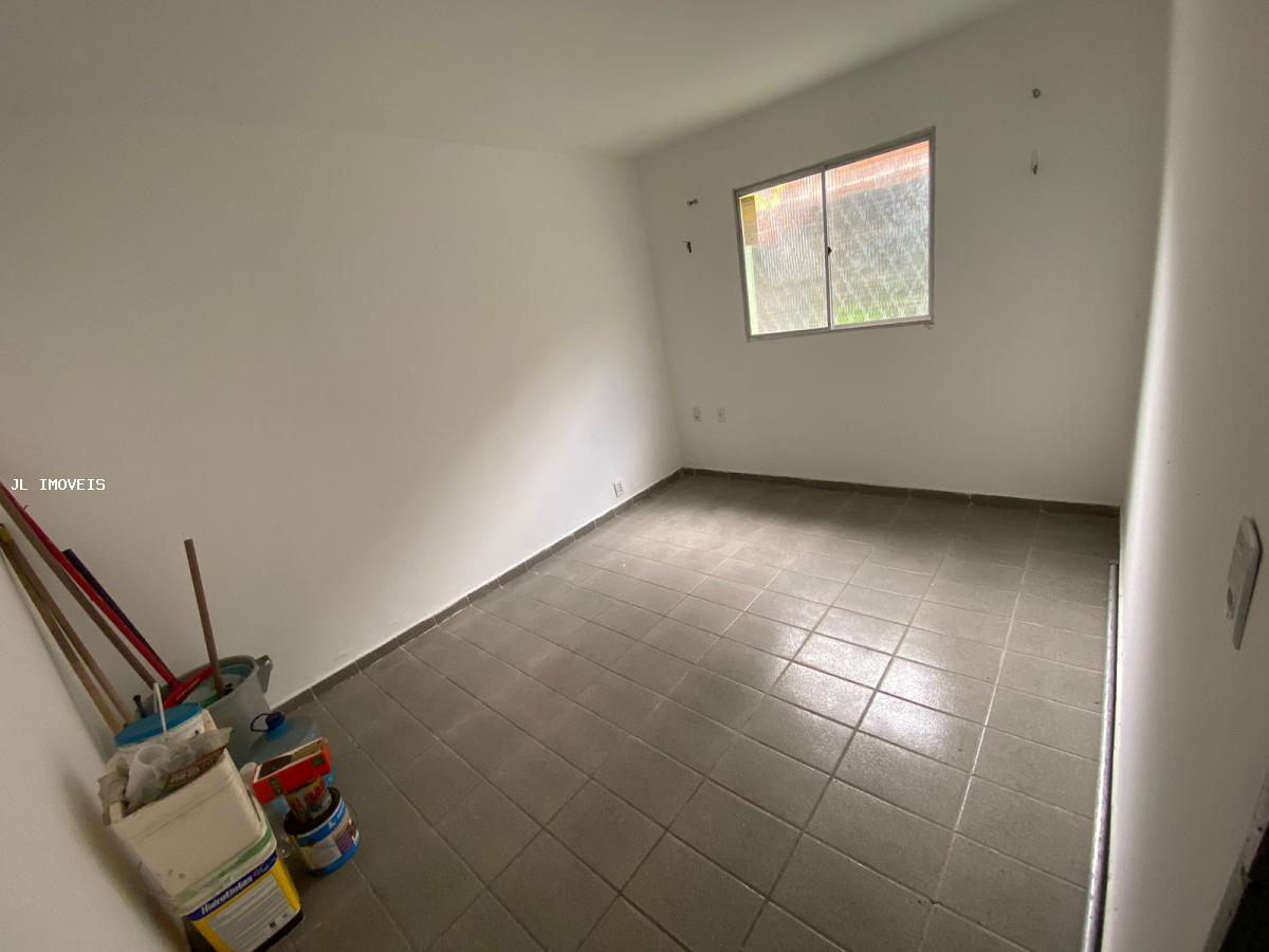 Casa à venda com 3 quartos, 110m² - Foto 8