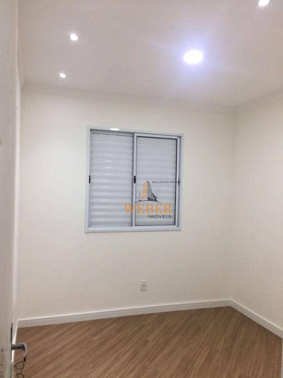 Apartamento à venda com 2 quartos, 50m² - Foto 2