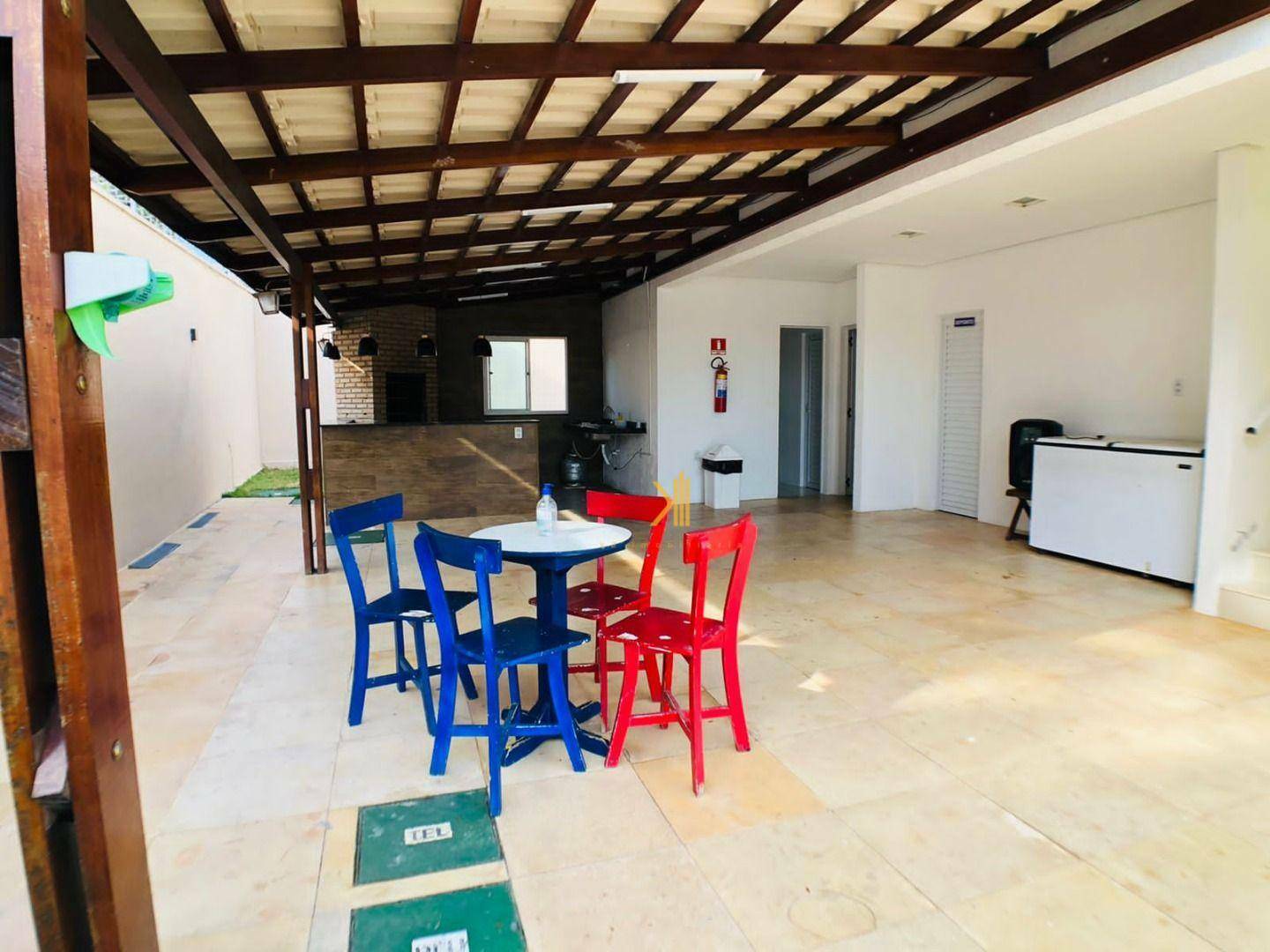 Casa à venda com 3 quartos, 132m² - Foto 11