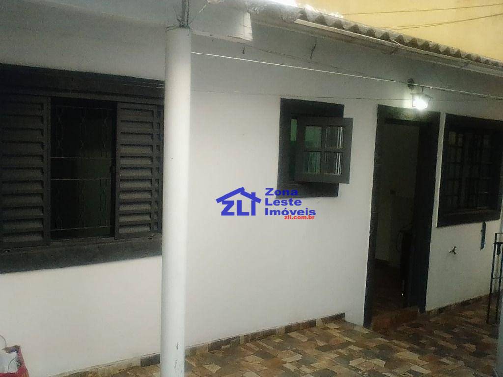 Casa para alugar com 1 quarto, 50m² - Foto 6