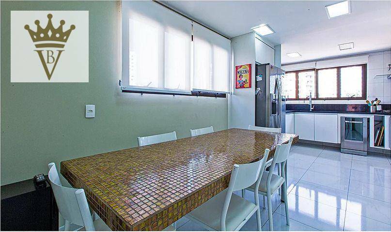 Apartamento à venda com 4 quartos, 230m² - Foto 7