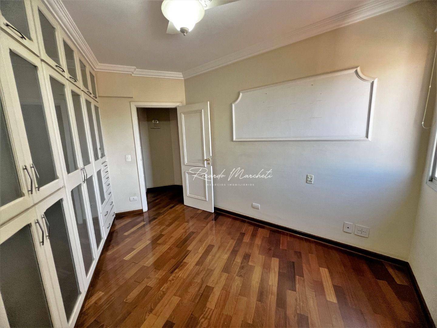 Apartamento à venda com 3 quartos, 126m² - Foto 15