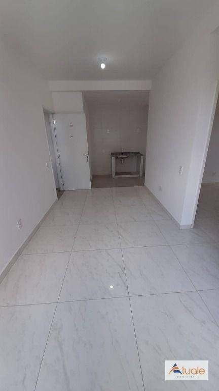 Apartamento para alugar com 2 quartos, 57m² - Foto 1