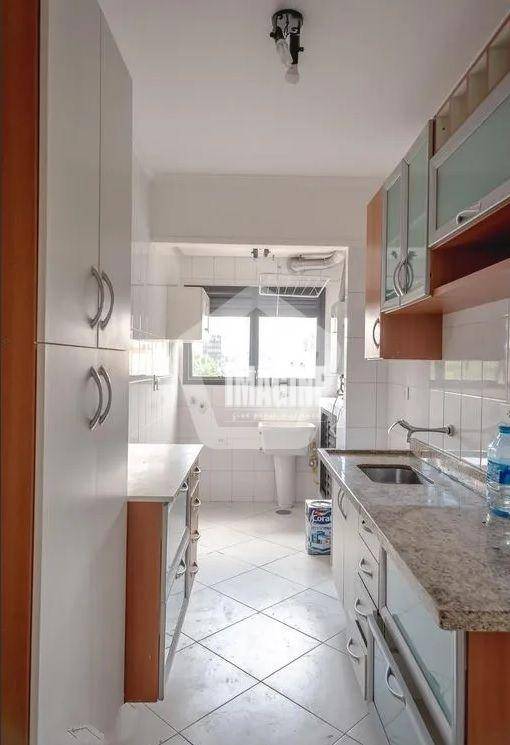 Apartamento à venda com 3 quartos, 79m² - Foto 20