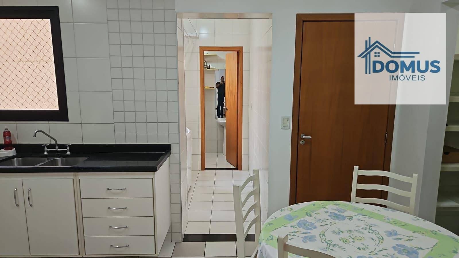 Apartamento à venda com 3 quartos, 125m² - Foto 10