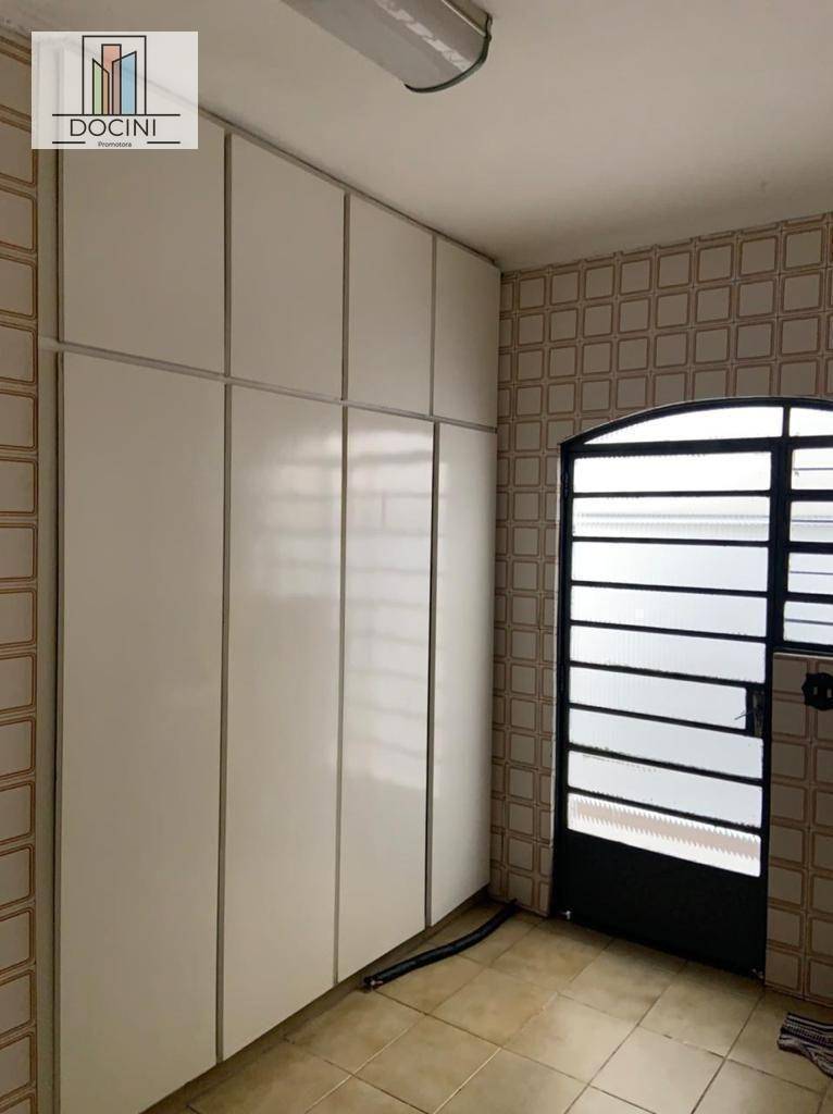 Casa à venda com 3 quartos, 300M2 - Foto 15