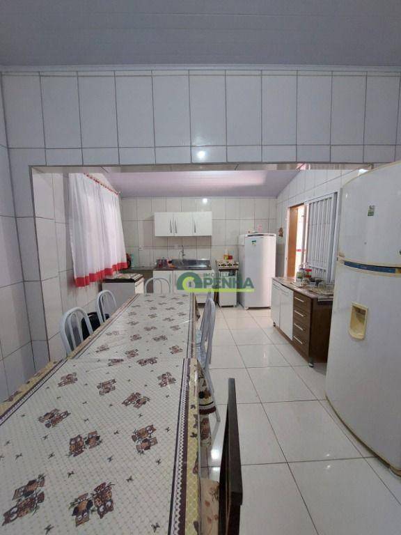 Casa à venda com 3 quartos, 98m² - Foto 8