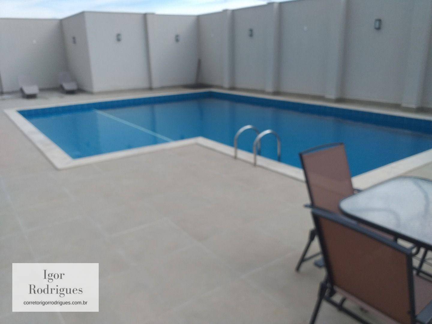 Apartamento à venda com 3 quartos, 137m² - Foto 8