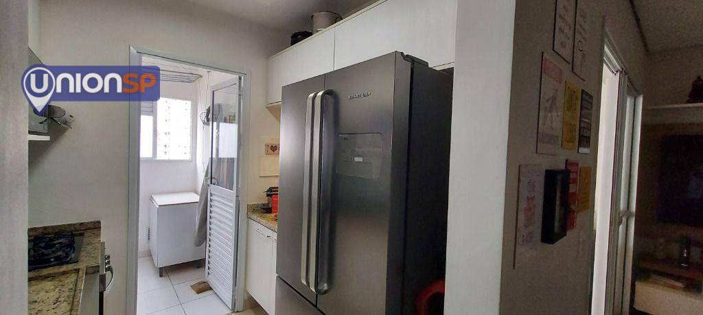 Apartamento à venda com 2 quartos, 70m² - Foto 12