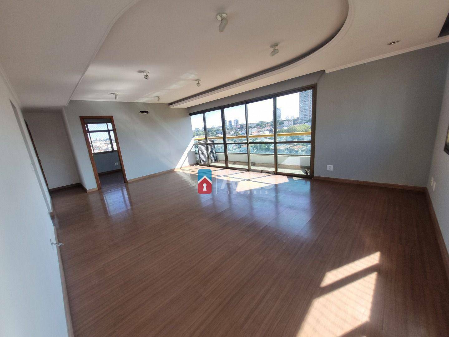 Apartamento à venda com 4 quartos, 250m² - Foto 1