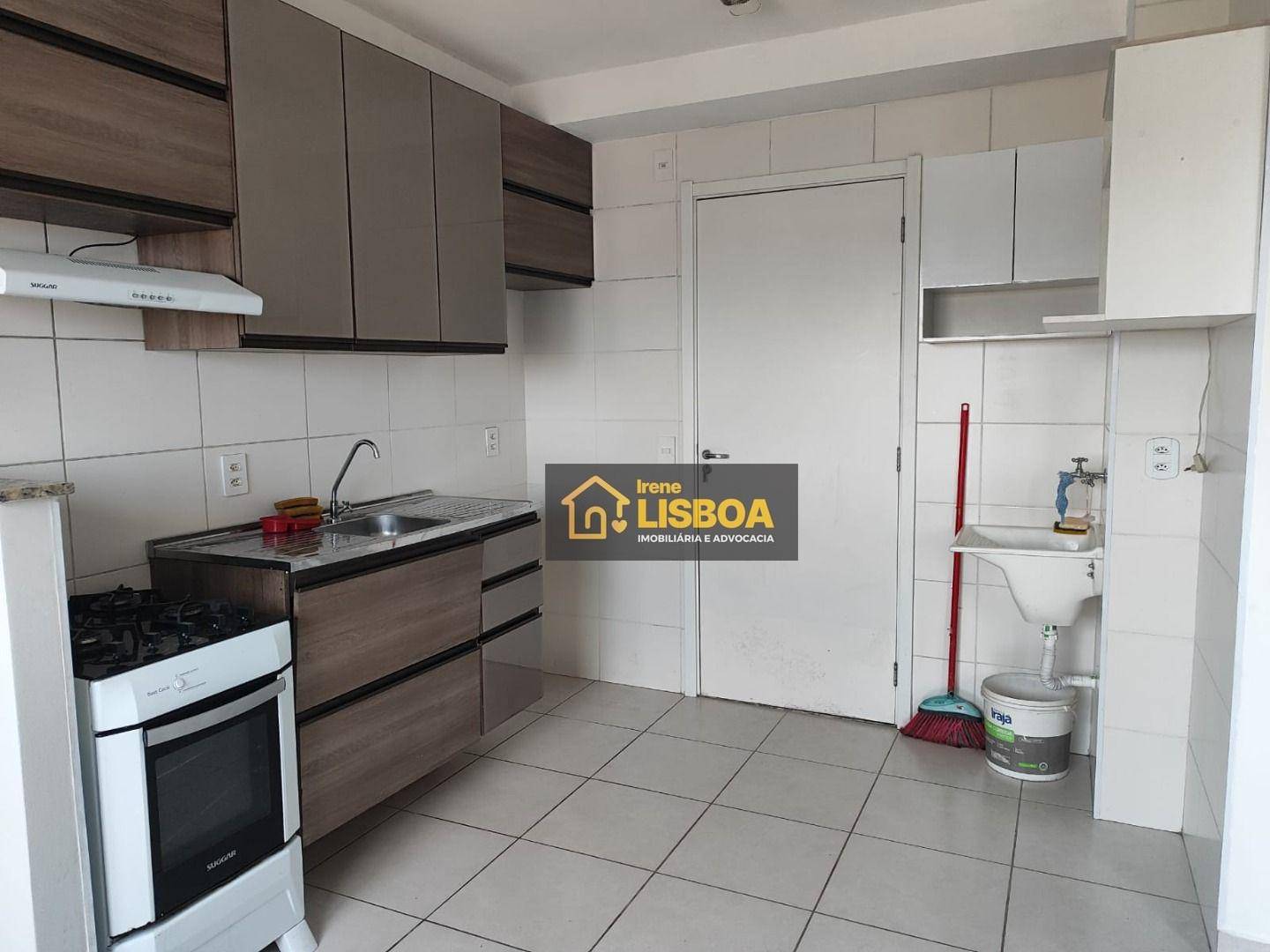 Apartamento para alugar com 2 quartos, 35m² - Foto 2