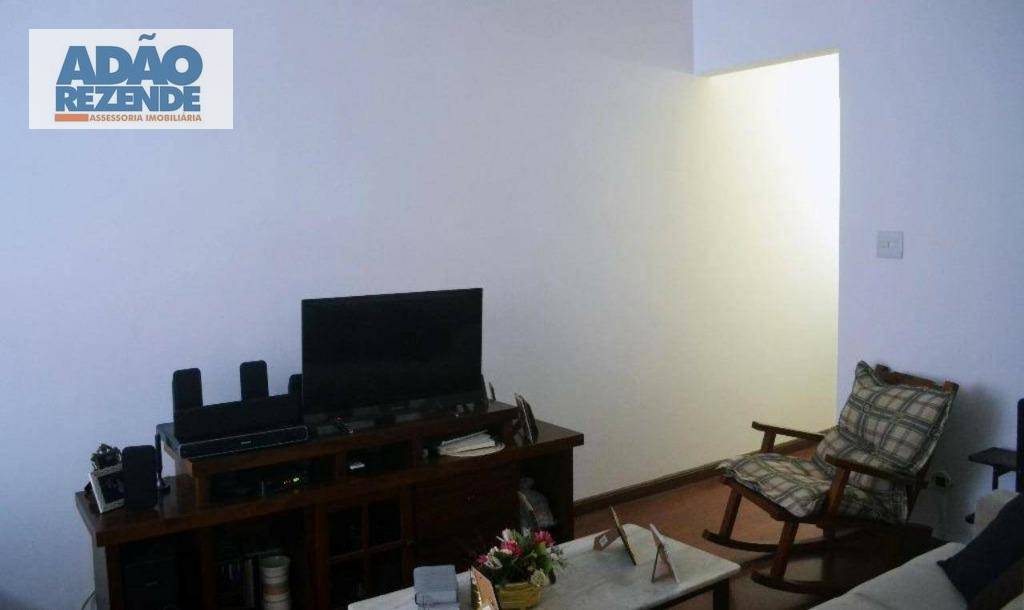 Apartamento à venda com 1 quarto, 46m² - Foto 2