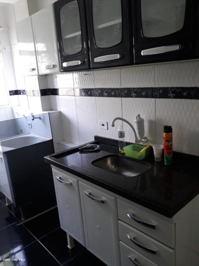 Apartamento à venda com 2 quartos, 46m² - Foto 1