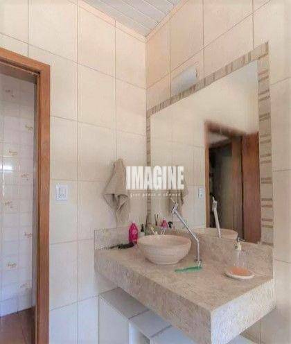 Sobrado à venda com 4 quartos, 300m² - Foto 32