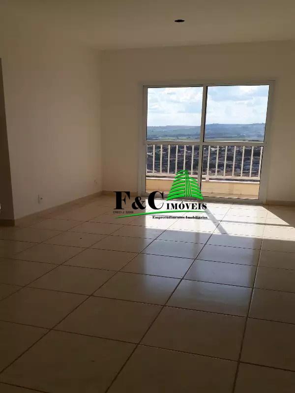 Apartamento à venda com 2 quartos, 60m² - Foto 4