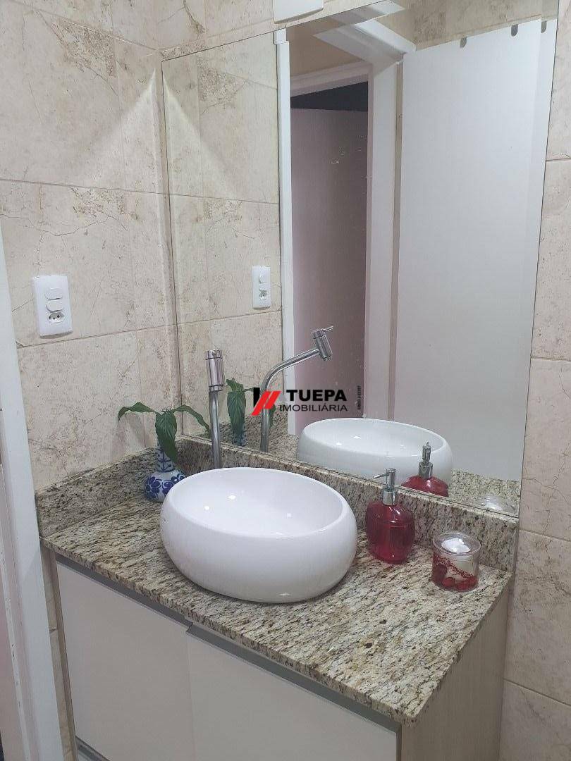 Apartamento à venda com 2 quartos, 68m² - Foto 5