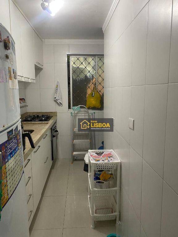 Apartamento à venda com 2 quartos, 40m² - Foto 2