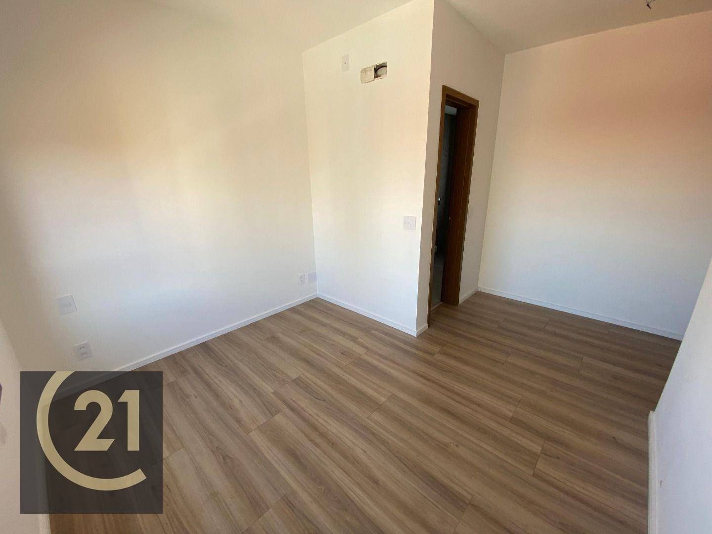 Apartamento à venda com 3 quartos, 111m² - Foto 27