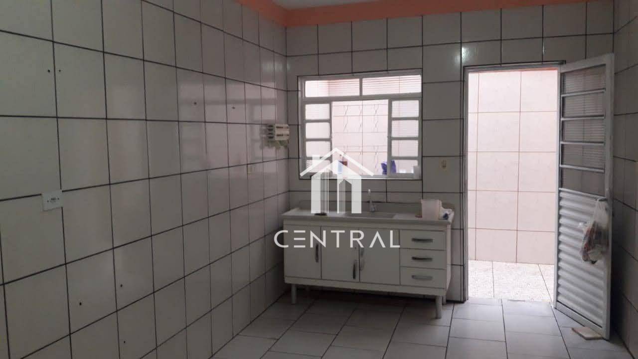 Sobrado à venda com 3 quartos, 150m² - Foto 6