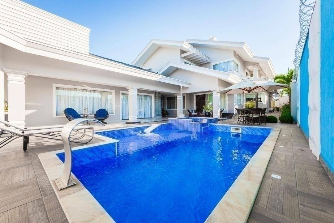 Casa de Condomínio à venda com 5 quartos, 571m² - Foto 5