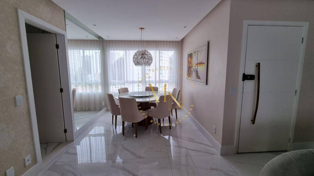 Apartamento à venda com 3 quartos, 138m² - Foto 4