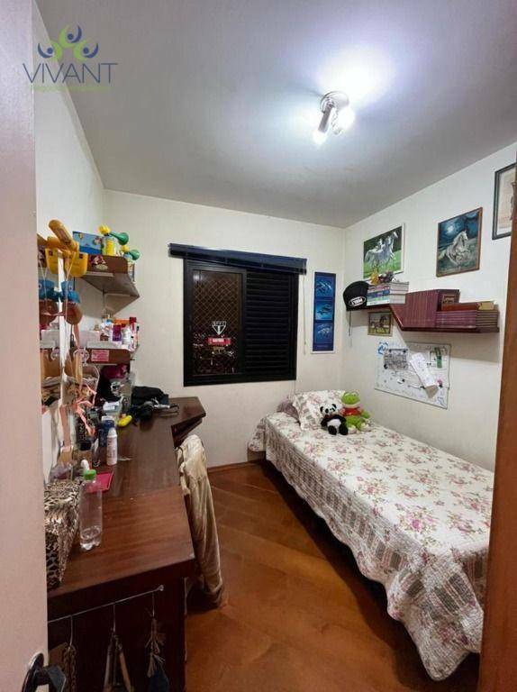 Apartamento à venda com 3 quartos, 75m² - Foto 11